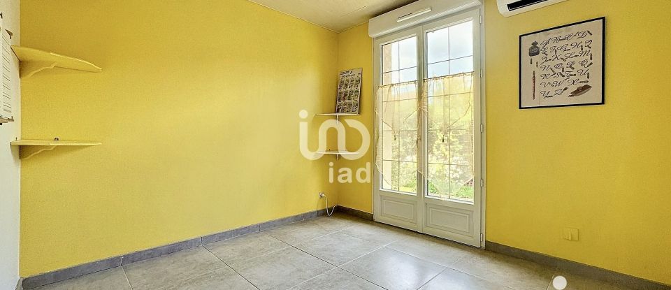 House 6 rooms of 144 m² in Émerainville (77184)