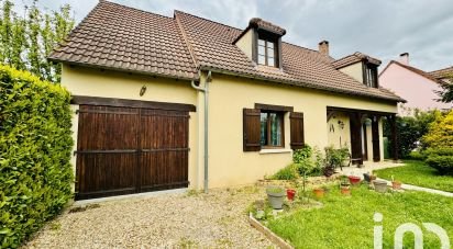 House 6 rooms of 123 m² in Savigny-le-Temple (77176)