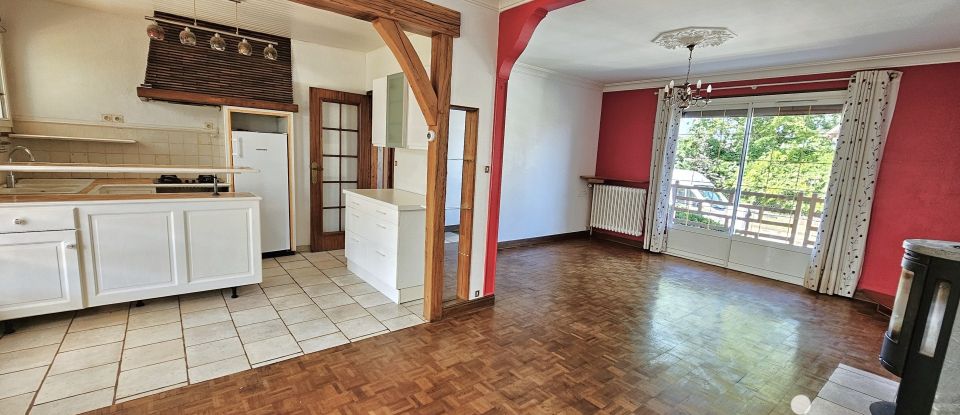 House 6 rooms of 146 m² in Lucé (28110)