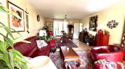 Traditional house 5 rooms of 106 m² in Montévrain (77144)