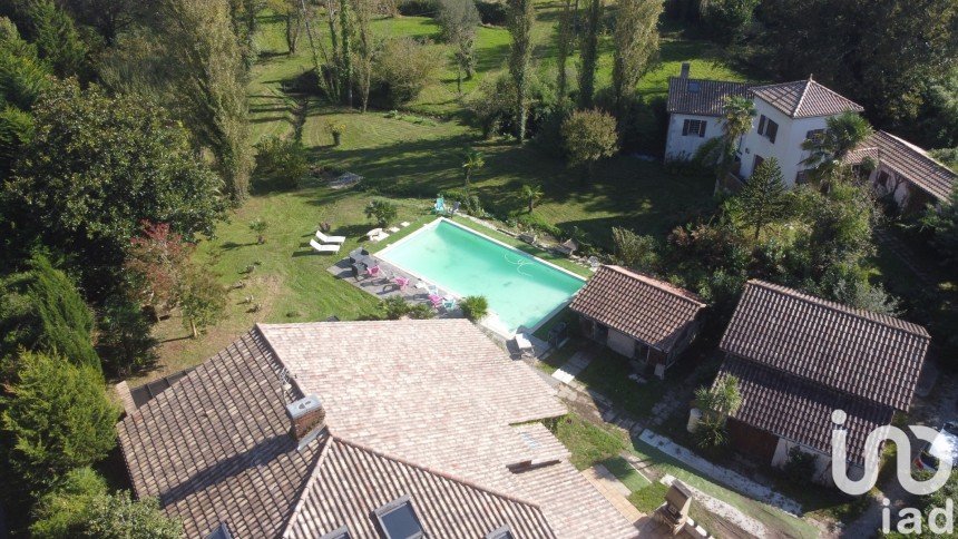 Estate 9 rooms of 300 m² in Candresse (40180)