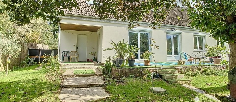 Maison 8 pièces de 155 m² à Amilly (45200)