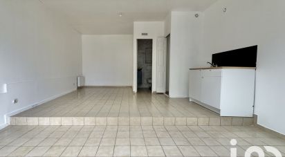 Studio 1 pièce de 30 m² à Saint-Germain-lès-Corbeil (91250)