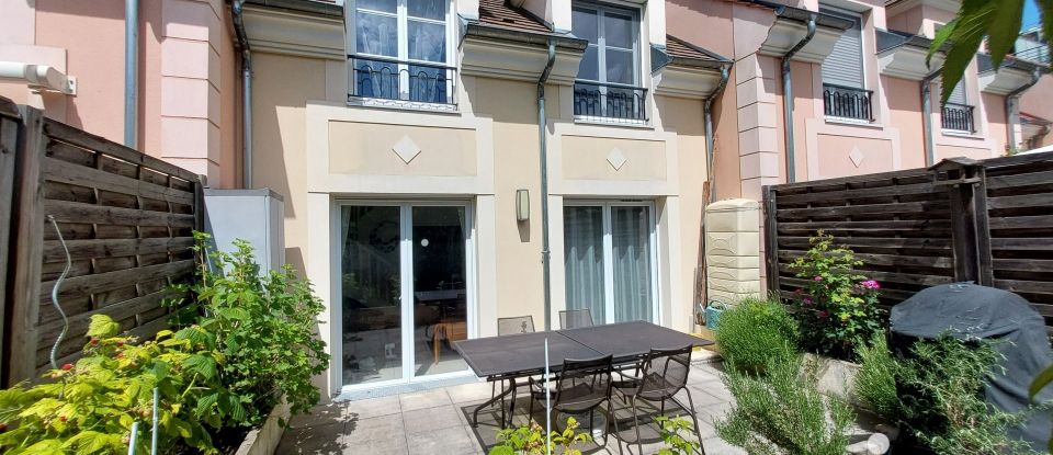 Town house 4 rooms of 81 m² in Saint-Maur-des-Fossés (94100)