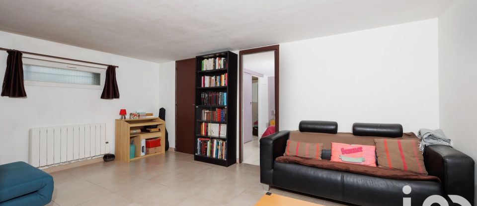 Apartment 4 rooms of 101 m² in Saint-Genis-les-Ollières (69290)