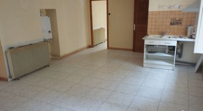 House 4 rooms of 100 m² in Courpière (63120)