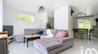 Maison 4 pièces de 84 m² à Crest (26400)