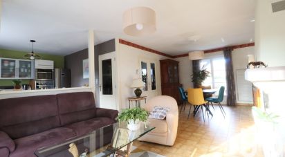 Maison 6 pièces de 160 m² à Saint-Sulpice-de-Pommeray (41000)