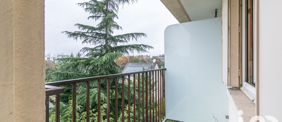 Appartement 4 pièces de 89 m² à Rosny-sous-Bois (93110)