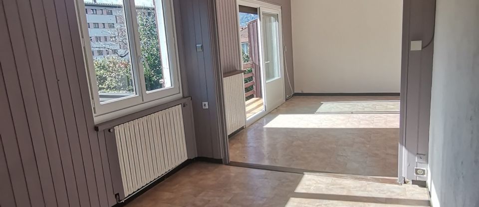 Appartement 4 pièces de 60 m² à Albertville (73200)