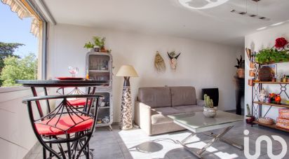 Apartment 2 rooms of 42 m² in Saint-Raphaël (83700)