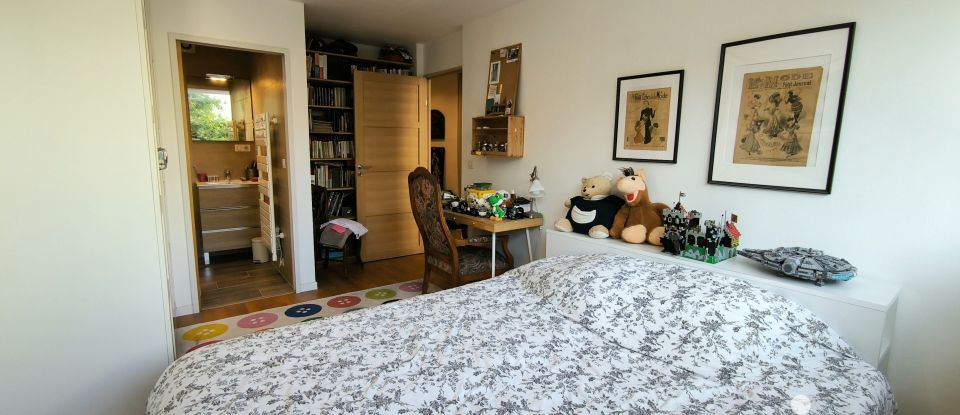 Apartment 5 rooms of 109 m² in Lille (59000)