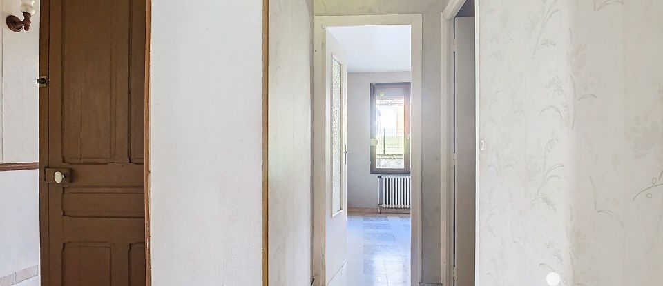 Maison 7 pièces de 138 m² à Sommepy-Tahure (51600)