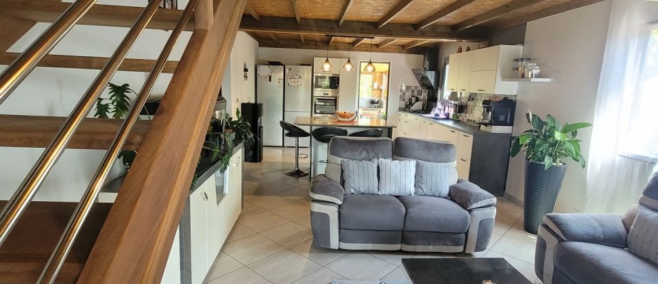 Maison 5 pièces de 140 m² à Le Tampon (97418)