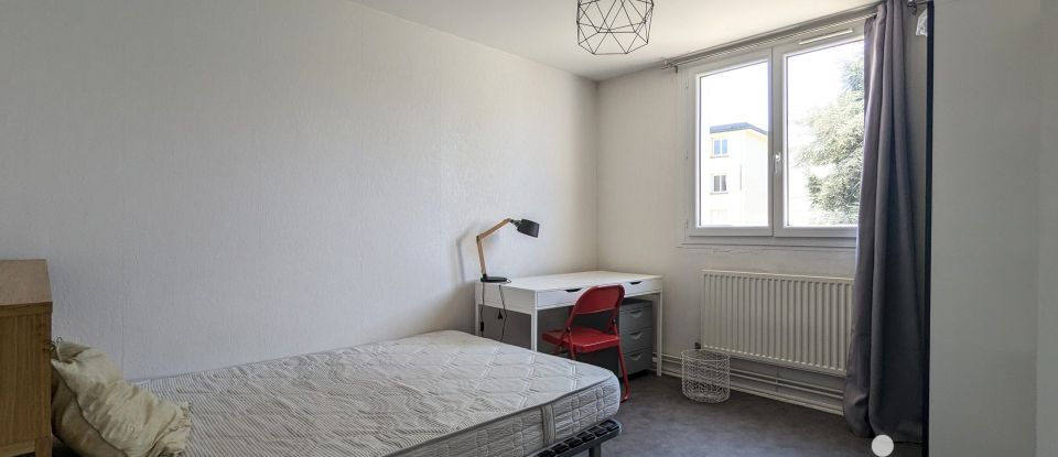 Appartement 3 pièces de 57 m² à Saint-Étienne (42100)