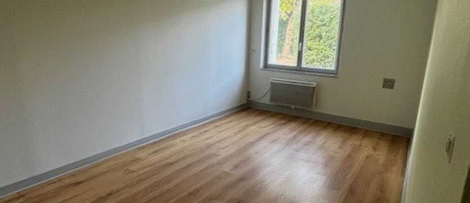 Maison 5 pièces de 110 m² à Noyant (49490)