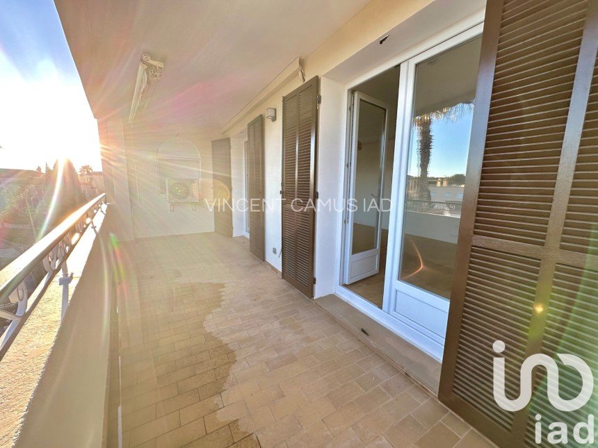 Apartment 4 rooms of 70 m² in Sanary-sur-Mer (83110)