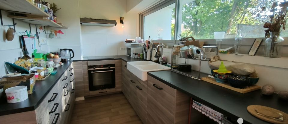 Apartment 5 rooms of 103 m² in Lille (59000)