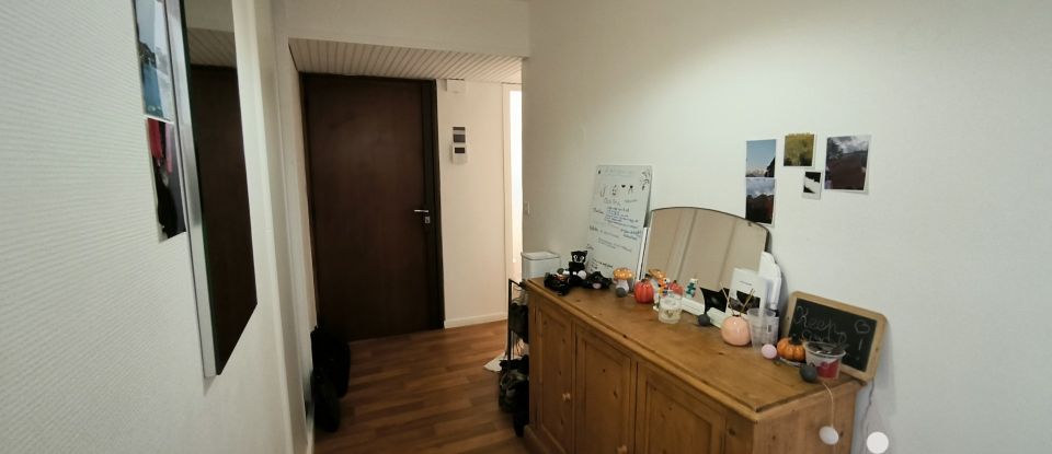 Apartment 5 rooms of 103 m² in Lille (59000)