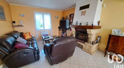 Maison 6 pièces de 130 m² à Yèvres (28160)