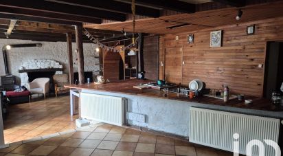 Village house 7 rooms of 204 m² in La Mothe-Saint-Héray (79800)