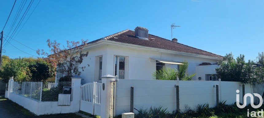 Traditional house 4 rooms of 82 m² in Tarbes (65000)