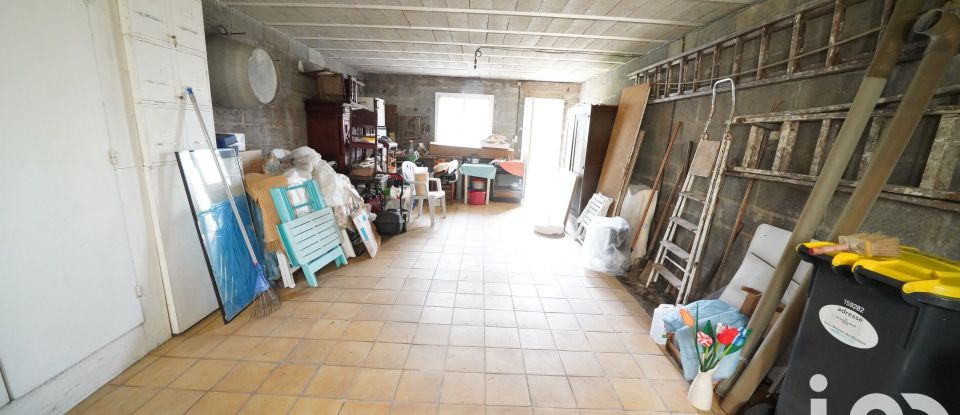 Traditional house 4 rooms of 105 m² in Trignac (44570)