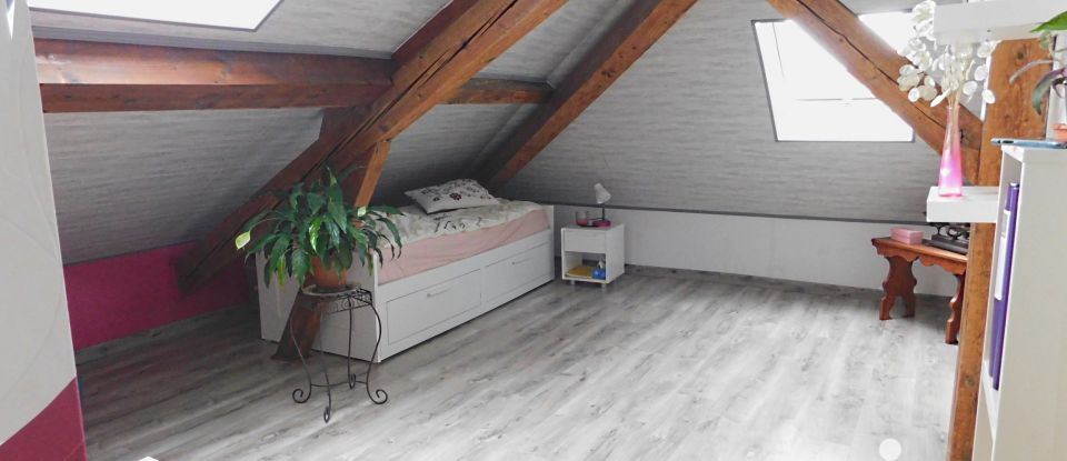 Duplex 4 rooms of 72 m² in Belfort (90000)