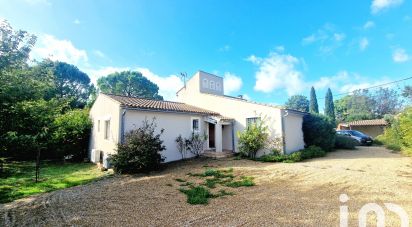 Traditional house 4 rooms of 126 m² in Jonquières-Saint-Vincent (30300)