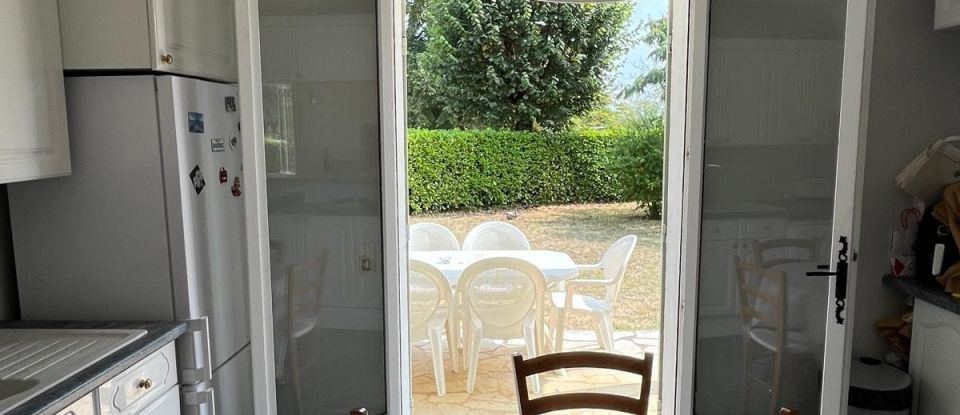 House 5 rooms of 111 m² in Bergerac (24100)