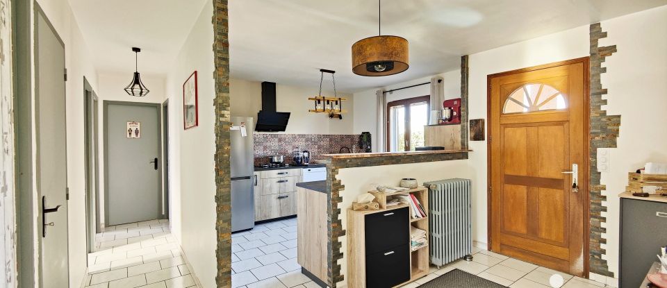 Traditional house 4 rooms of 96 m² in Le Garric (81450)