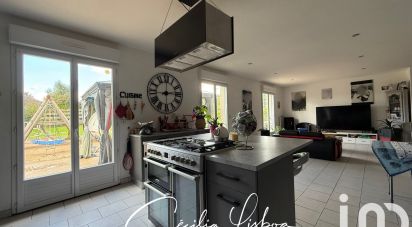 Pavillon 5 pièces de 114 m² à Saint-Valérien (89150)