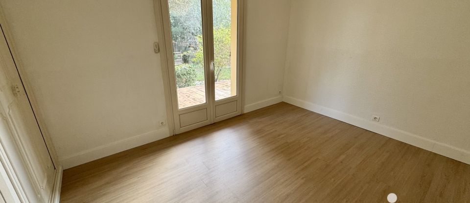 Maison d’architecte 5 pièces de 151 m² à Nîmes (30900)