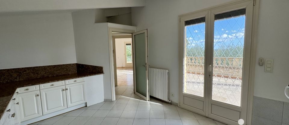 Maison d’architecte 5 pièces de 151 m² à Nîmes (30900)