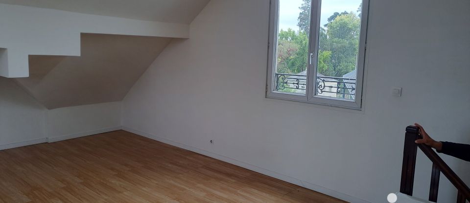 Immeuble de 210 m² à Savigny-sur-Orge (91600)