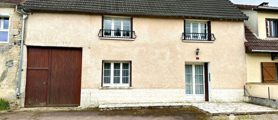 Maison de campagne 6 pièces de 117 m² à Ciez (58220)