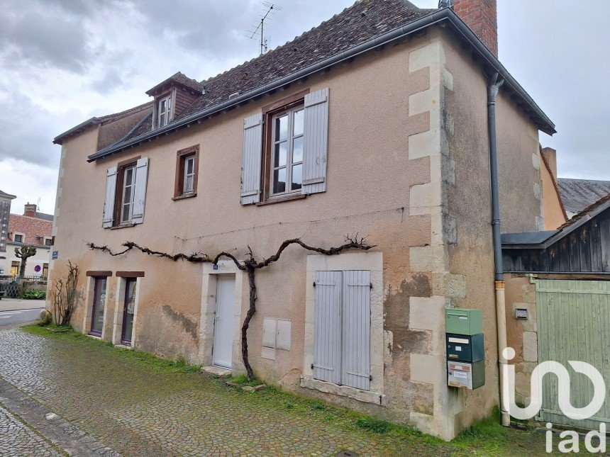 Building in Mézières-en-Brenne (36290) of 121 m²