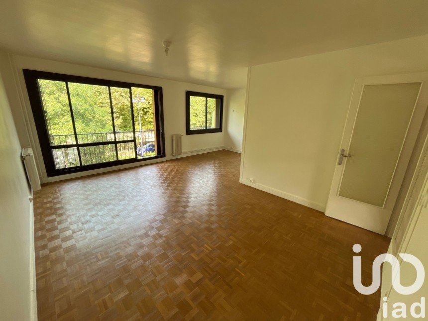 Apartment 3 rooms of 67 m² in Maisons-Alfort (94700)