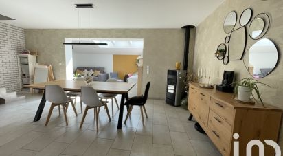 House 6 rooms of 123 m² in Le Beausset (83330)