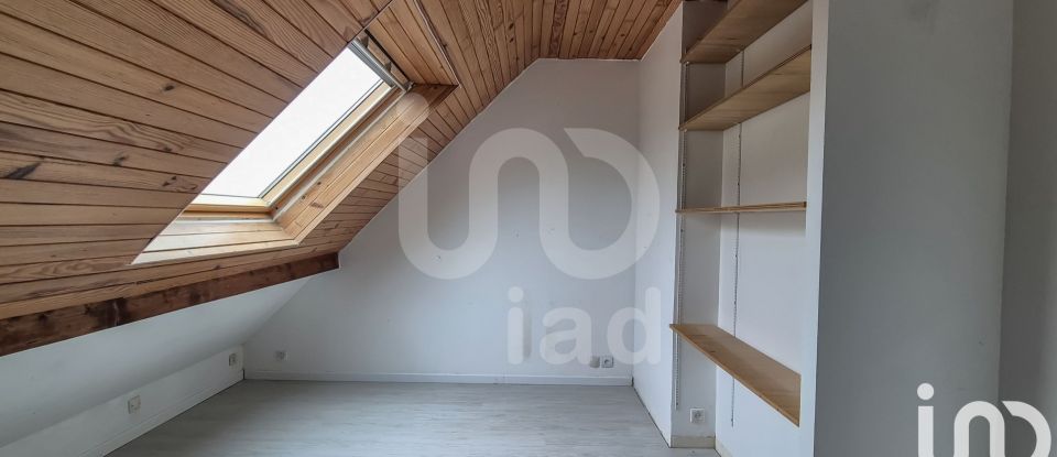 Maison 5 pièces de 100 m² à Champs-sur-Marne (77420)