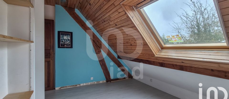 Maison 5 pièces de 100 m² à Champs-sur-Marne (77420)