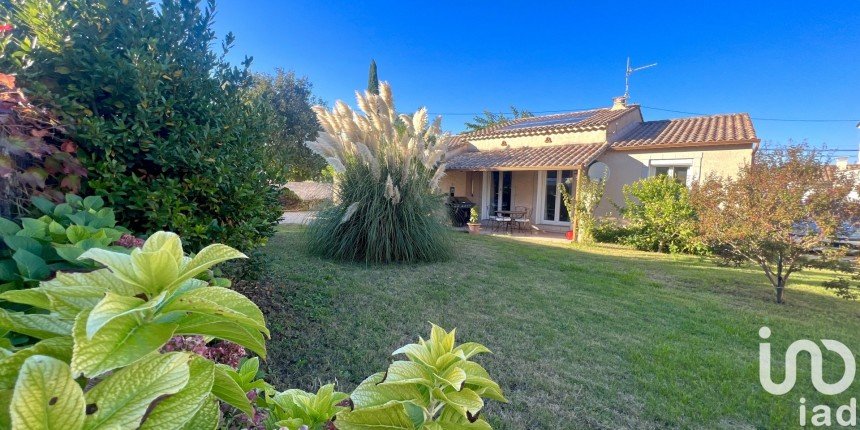 Traditional house 5 rooms of 102 m² in Saint-Just-d'Ardèche (07700)