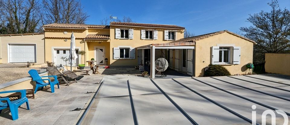 Maison 4 pièces de 155 m² à Pougnadoresse (30330)