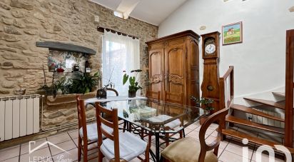 Village house 6 rooms of 150 m² in Saint-Michel-d'Euzet (30200)