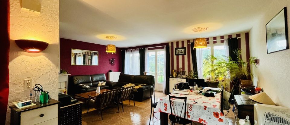 Maison de campagne 6 pièces de 128 m² à Terrasson-Lavilledieu (24120)