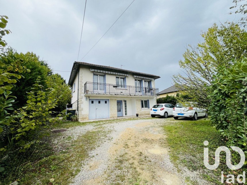 Maison de campagne 6 pièces de 128 m² à Terrasson-Lavilledieu (24120)