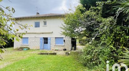 Maison de campagne 6 pièces de 128 m² à Terrasson-Lavilledieu (24120)