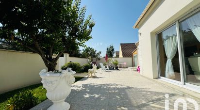 House 6 rooms of 180 m² in Saint-Mesmes (77410)