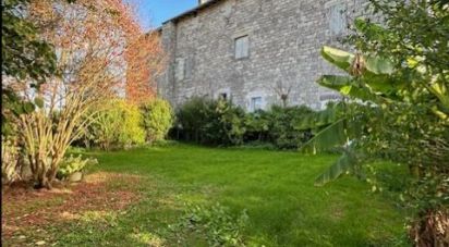 House 8 rooms of 227 m² in Castelsagrat (82400)