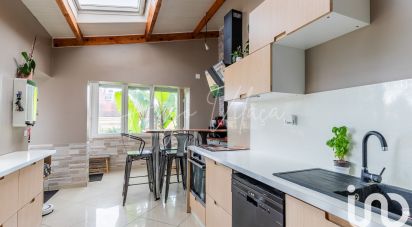 Maison 5 pièces de 87 m² à Villeneuve-le-Roi (94290)